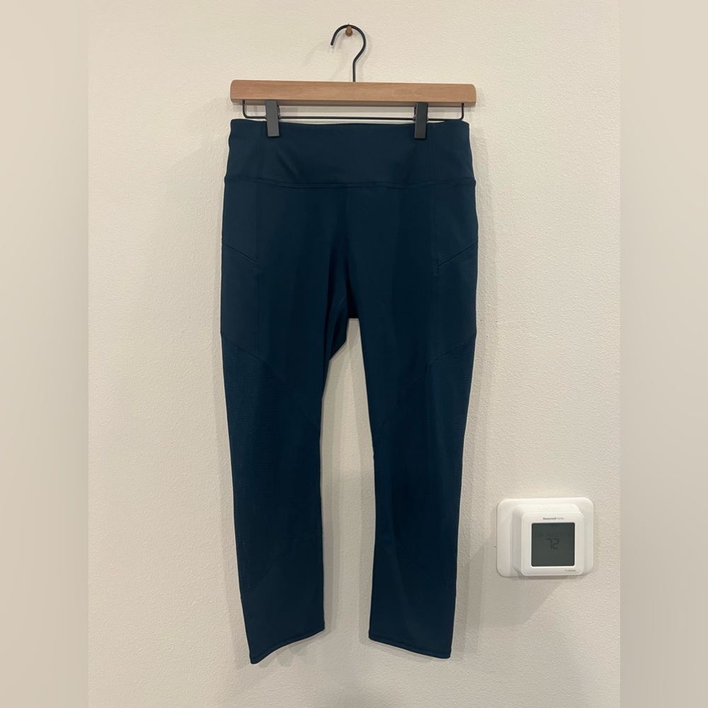 Athleta Dark Teal Cropped Mesh Leggings - High Waist